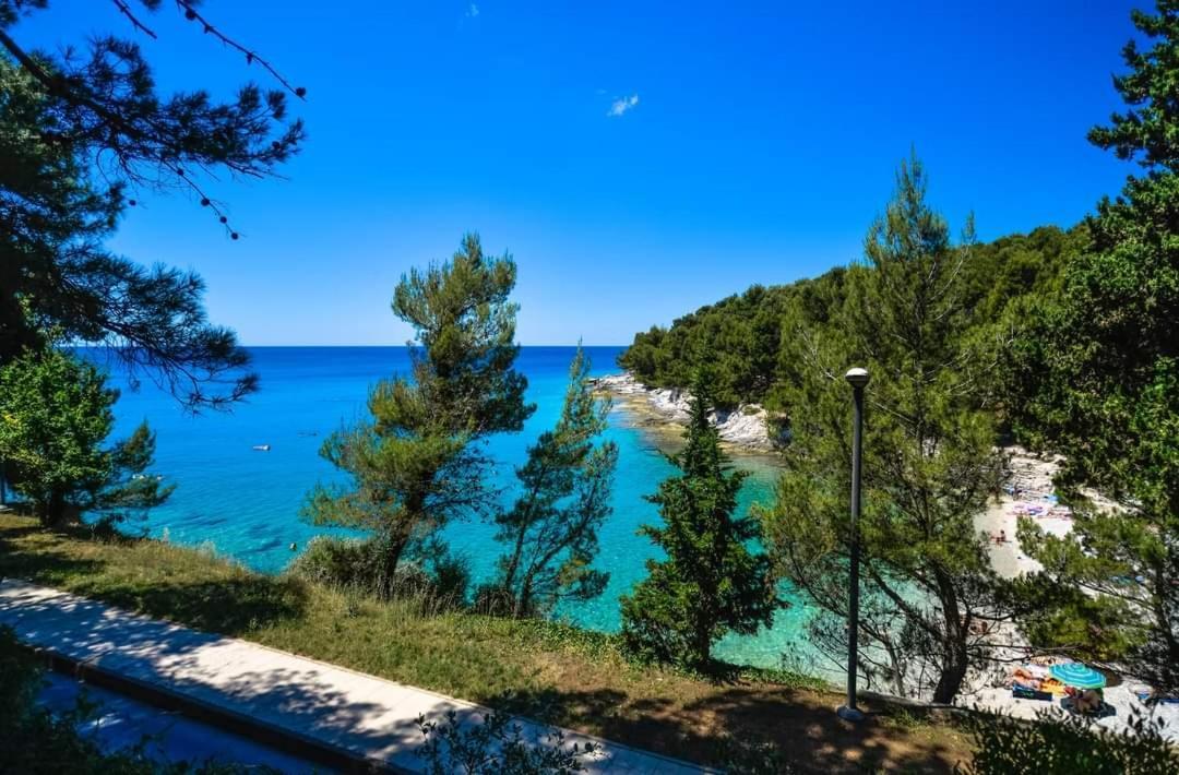 Apartment Nora Near The Beach Pula Zewnętrze zdjęcie
